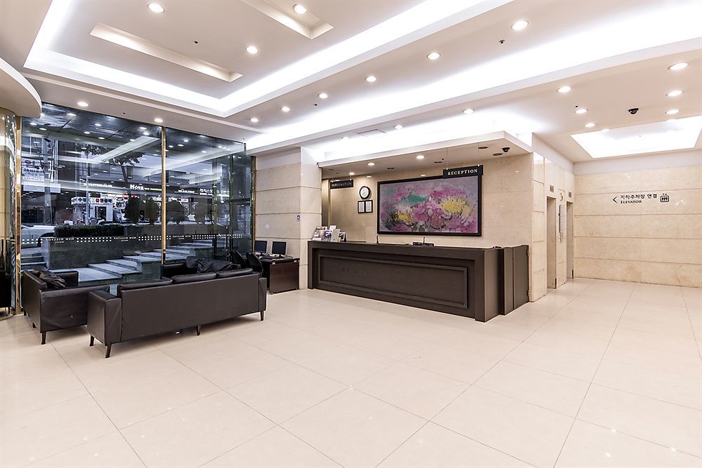 New Hilltop Hotel Seoul Exterior photo