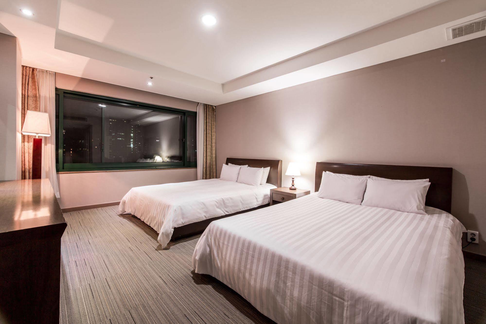 New Hilltop Hotel Seoul Exterior photo